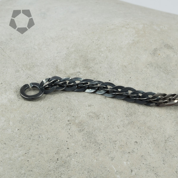 Artikelbild 1 des Artikels Amrband , gewellte Ösen