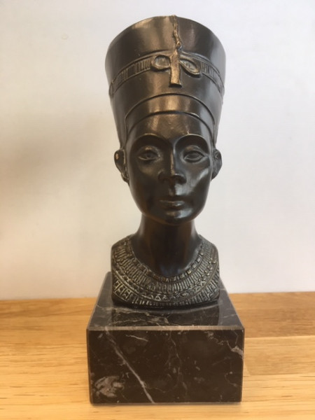 Artikelbild 1 des Artikels Nofretete Büste